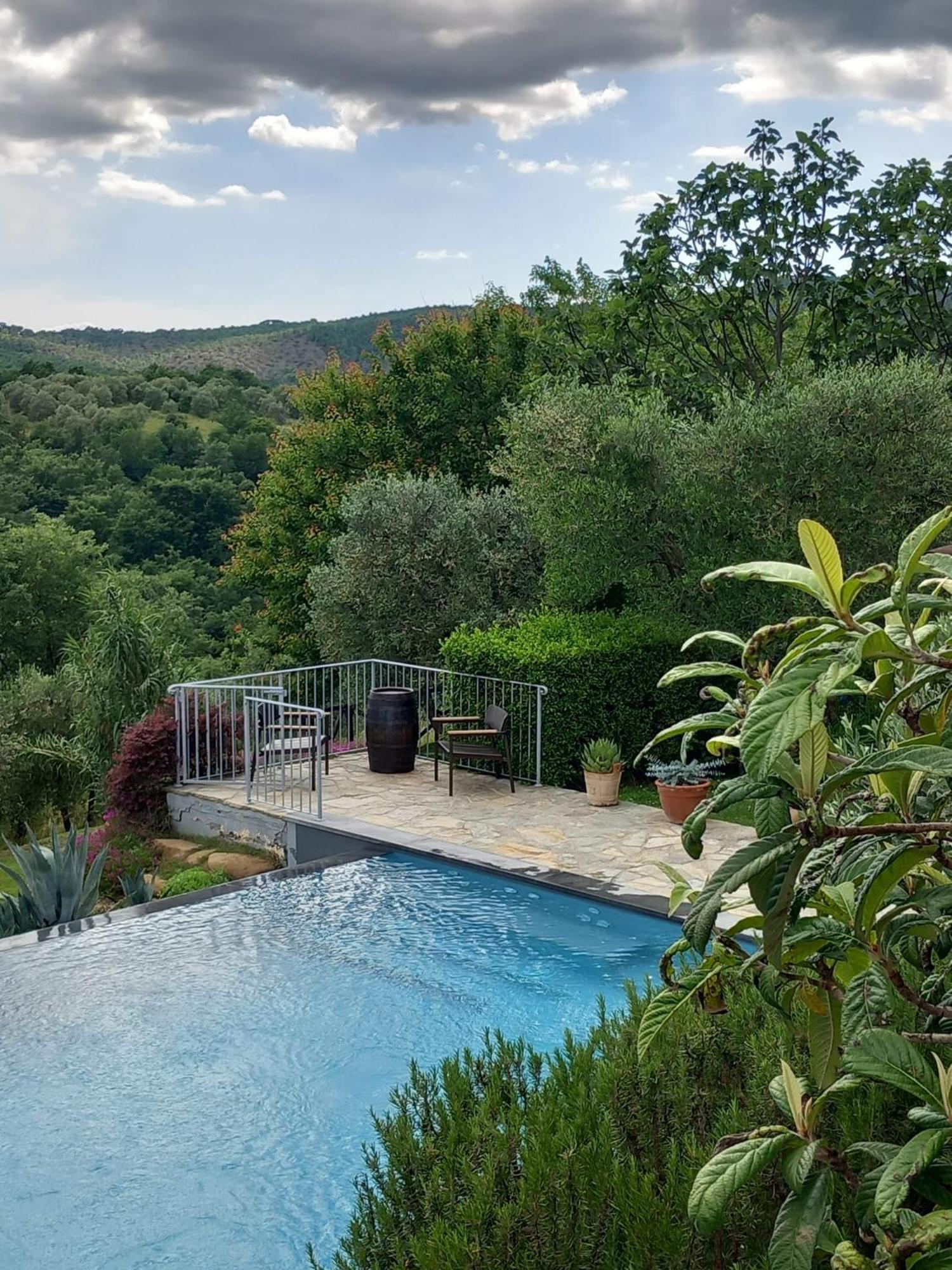 Casolare Il Moro Villa Монте Сан Савино Екстериор снимка